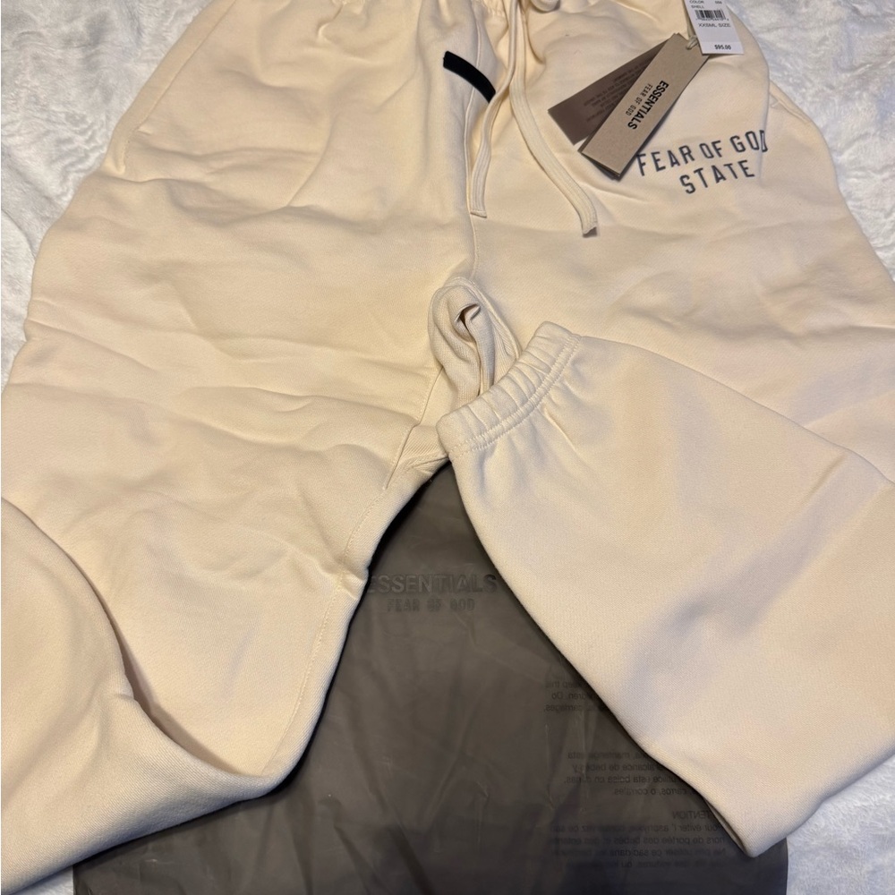 Fear of God Essentials Shell Sweatpants